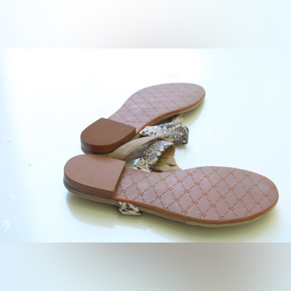 NWOT Johnston & Murphy sandals - Picture 3 of 8